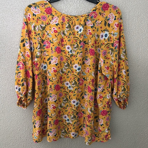 Women’s Lane Bryant Printed Tie Teck Top Yellow Floral, Size 16 - Picture 5 of 6